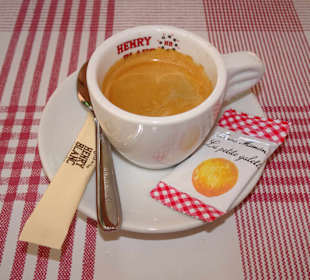 Espresso danach im Restaurant Marco Polo