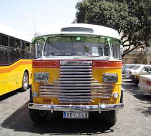 Malta Bus