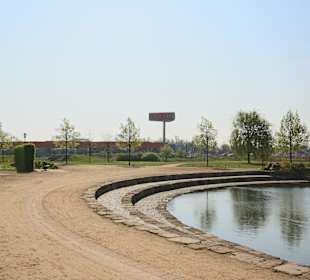 Hohnhorstpark mit Wasserturm