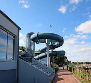 Meerwasser-Wellenbad  am Kurpark