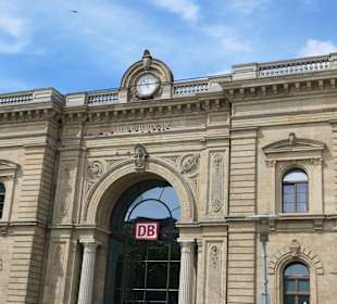 Am Hauptbahnhof von Magdeburg