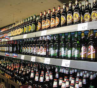 Пиво на прилавке на любой вкус и цвет