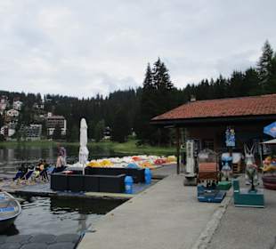 Kiosk und Bottverleich am Obersee