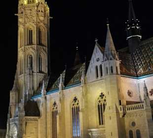 St.Mathiaskirche bei Nacht