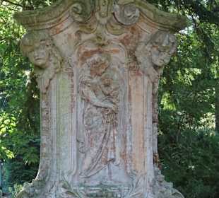 Grabstelle auf dem Burgtorfriedhof 