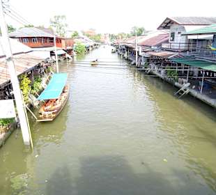 Bummeln über den Ampfawa Floating Markt