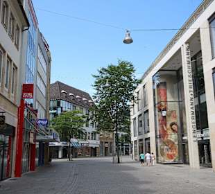 Geschäftsstraße