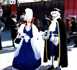 Kostüme-Masken-Show Venedig 2011