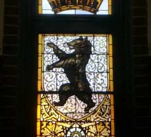 Rathaus von Köpenick: Fenster im Treppenhaus