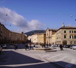 Piazza dell Popolo