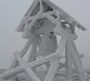 Friedensglocke am Fichtelberg Erzgebirge