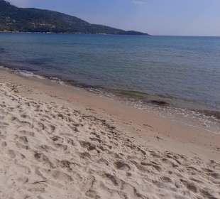 Strand Potos (San Antonio Beach)