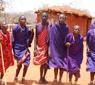 Die tanzenden Massai