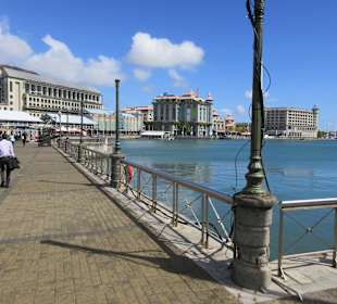 "Port Louis" Neustadt/Shopping Zone