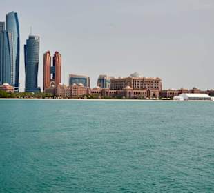 Programmpunkt: Emirates Hotel