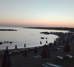 Bucht ca. 800 Meter vom Hotel Crown Resort Horizon