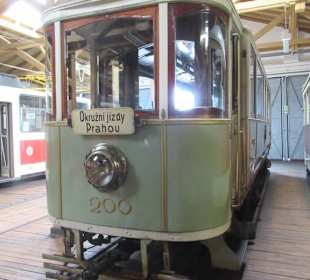 Im Museum des öffentlichen Peronennahverkehrs