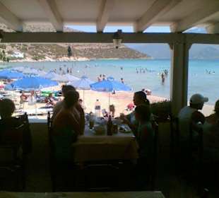 Der Strand von Psili Amos