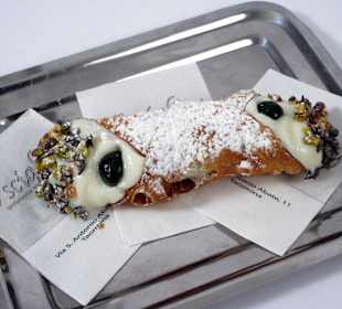 Cannolo di Ricotta