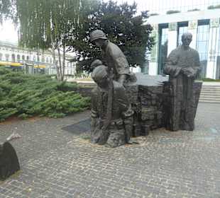Denkmal des Aufstandes in Warschau