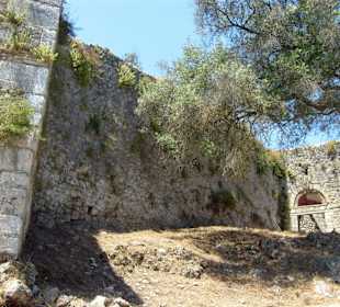 Ruiny fortecy w Gardiki