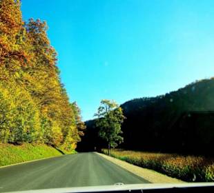 Bei Gasseldorf hindurch