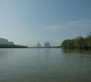 Richtung James Bond Felsen