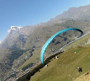 Paragliding in Sakartvelo