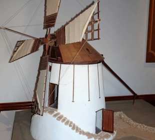 Modell einer kanarischen Windmühle