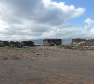 Ruine der Bunkeranlage Nähe Playa del Confital