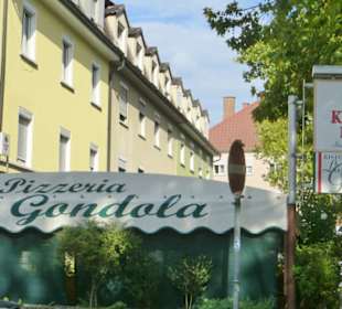 Zum Abendessen bei La Gondola auf der Terrasse