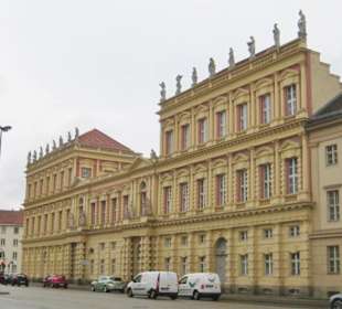 Hiller-Brandtsche Häuser Breite Str. 8-12