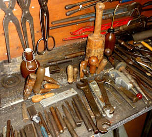 Blick in die metallverarbeitende Werkstatt