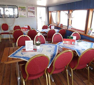 Gastraum im Schiff