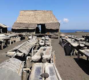 Traditional salt farming, Kusamba village