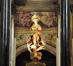 Madonnenstatue