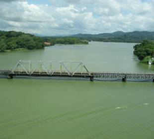 Eisenbahnbrücke über den Río Chagres