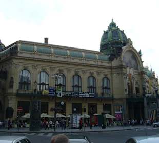 Levé křídlo Obecního domu