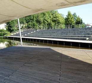 Die Seebühne des Landesgartenschau-Parks