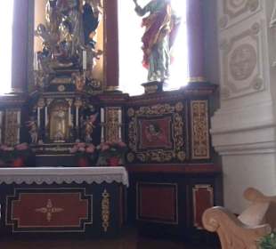 St. Johann Baptist und Heilig Kreuz