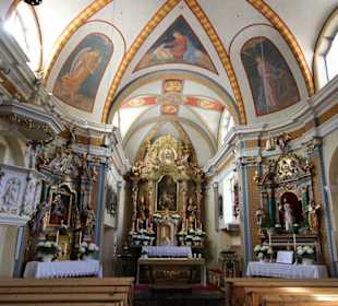 Blick in die Pfarrkirche 