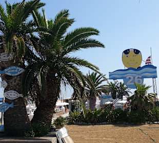 Eingang zum Strand