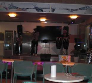 Live Show mit den Latin Boys