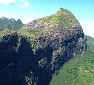 Entlang der Steilwände