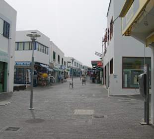 Einkaufsstraße Playa Blanca