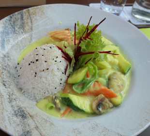 GELBES CURRY vegetarisch