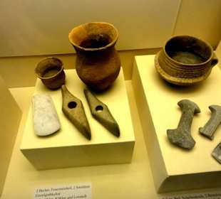 Archäologisches Museum in der Burg Bederkesa