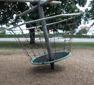 Gemeindehalle Spielplatz Kuppingen 