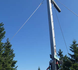 Das Gipfelkreuz auf dem Kleinen Arber