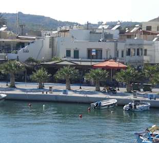 Hafen von Mandraki (Insel Nisyros)